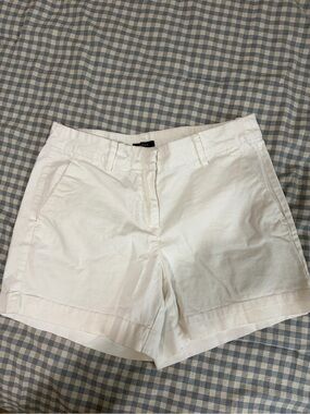 Nautica White Shorts Classic Tailored Design, Women’s size 6